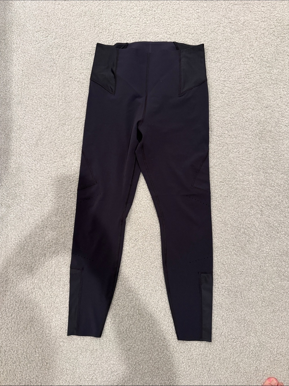 Nike women’s Black Athletic Jogger Tights